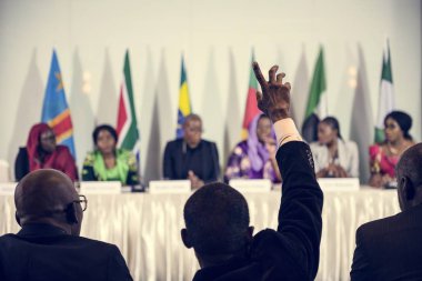 Konferans Uluslararası insanlar