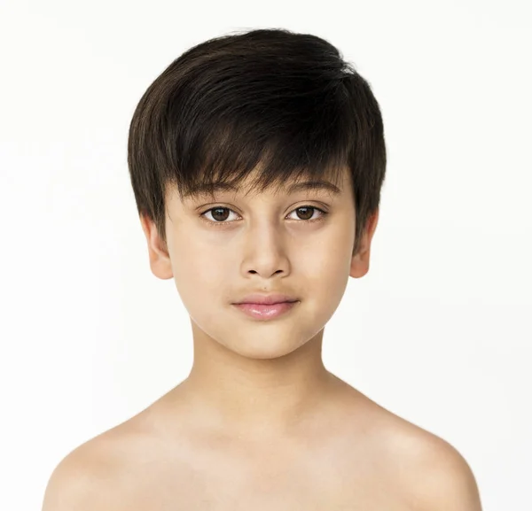 裸の胸を持つ少年 — ストック写真