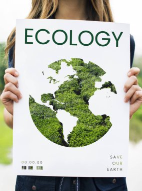 kadın holding tasarlamak 