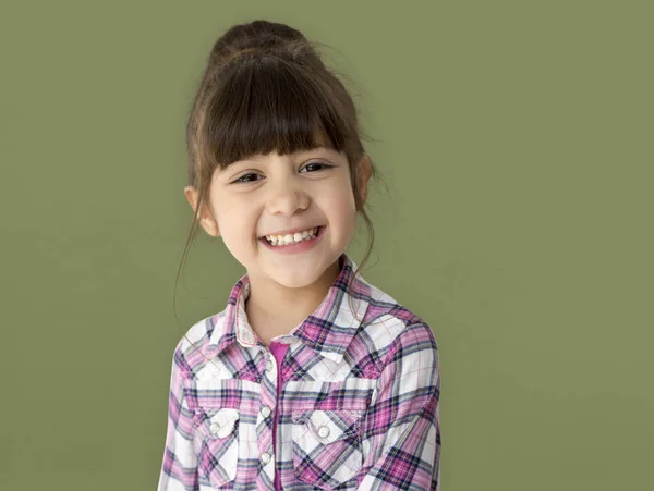 Veselá holčička brunetka — Stock fotografie