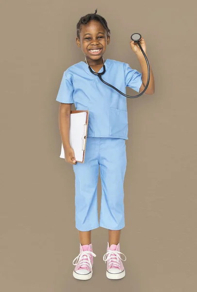 Dívka s lékařem vysněnou práci — Stock fotografie
