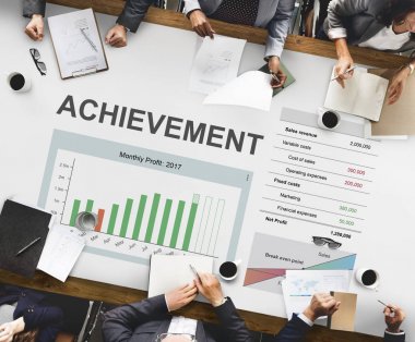 Grup insanların beyin fırtınası