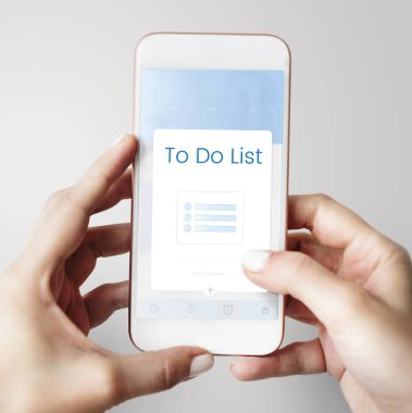 Cep telefonu holding insan eller