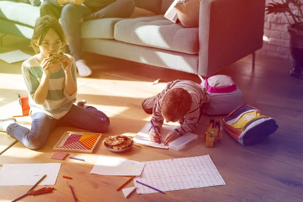 Family Spend Time Together — Stock Photo, Image