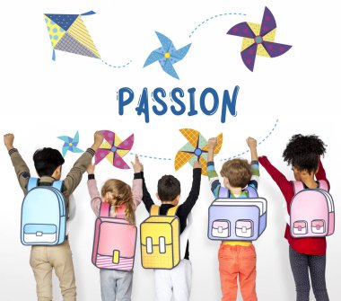 el ele tutuşarak okul çocukları