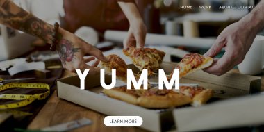 moda tasarımcıları pizza dilimleri kapma