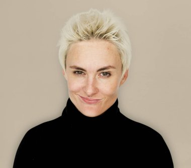 stüdyoda kadın portresi