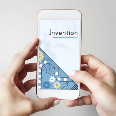 cep telefonu tutan eller