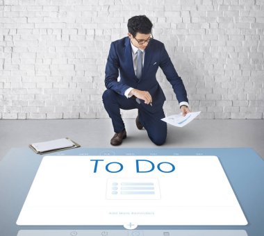 genç işadamı beyin fırtınası 