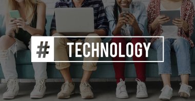Teknoloji kavramı aygıtları kullanan kişilerle