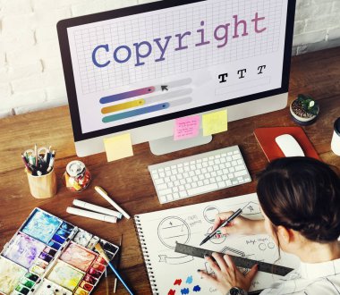 Tasarımcı kadın çizme 