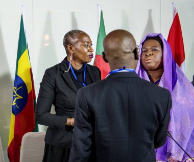 beyin fırtınası ve konuşmak insanlar