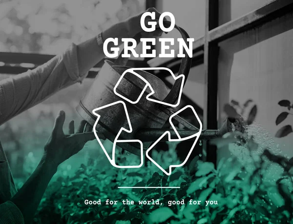 Handen en recycling pictogram — Stockfoto