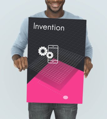 Afrika adam grafik afiş tutarak 