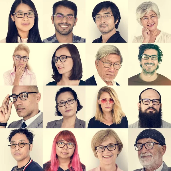 Diversidad Personas con gafas graduadas — Foto de Stock