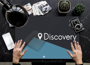 yaratıcı afiş erkek eller