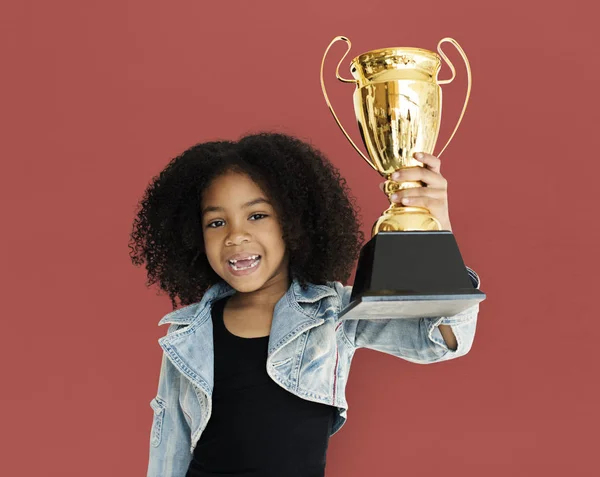 Kız holding kupa — Stok fotoğraf