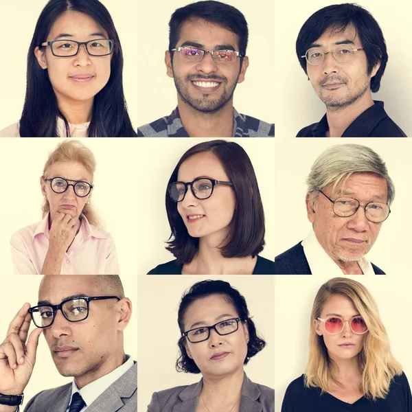 Mångfald människor bär glasögon — Stockfoto