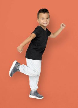 Sevimli küçük çocuk.