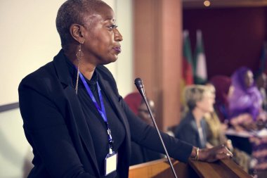 Hoparlör Afrikalı kadın söz