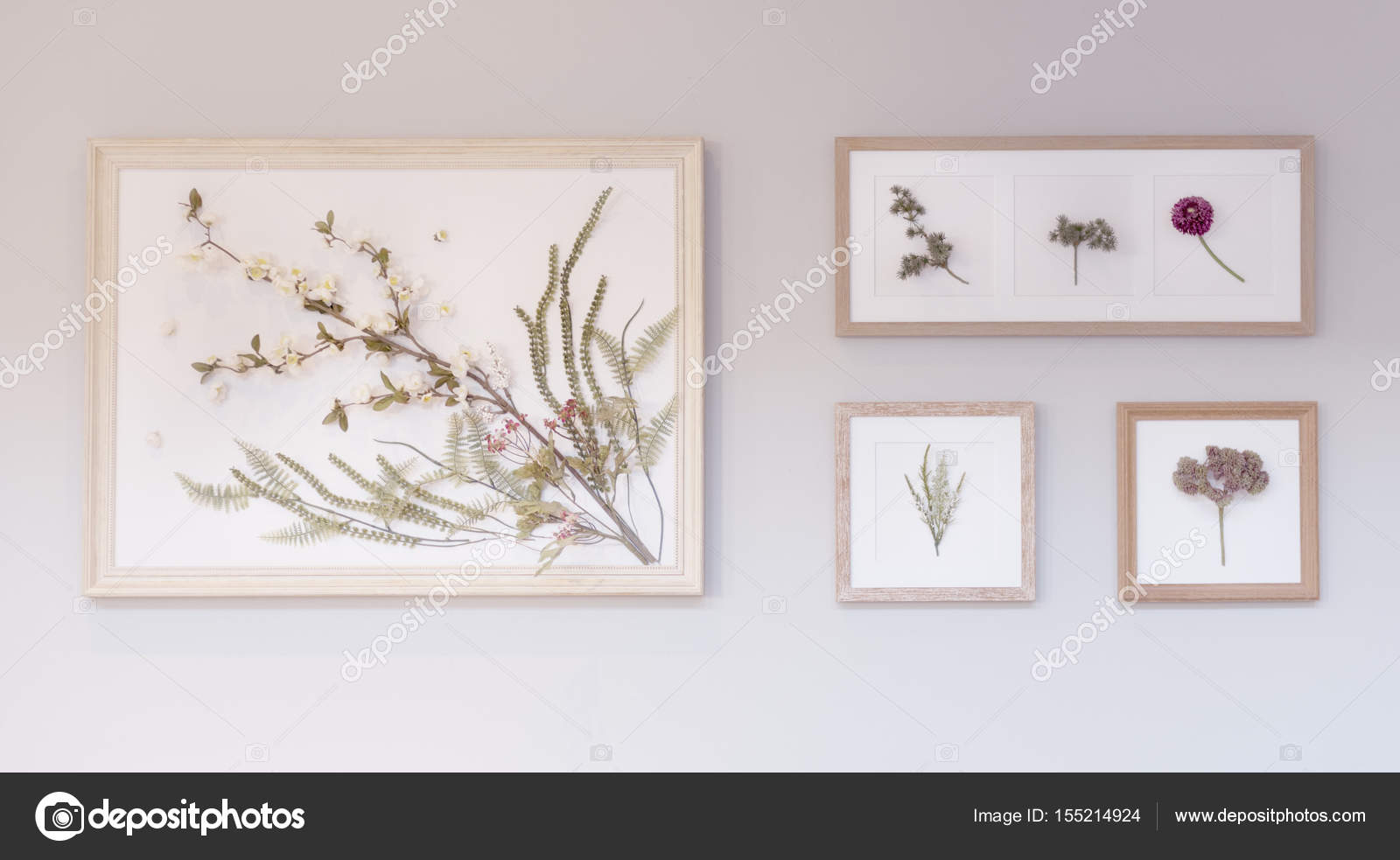 Rysunek Kwiatów W Ramkach Zdjęcie Stockowe Rawpixel