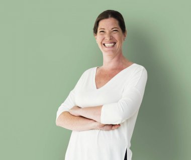 gülümseyen güzel Olgun kadın