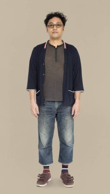 gözlük yakışıklı Asyalı adam