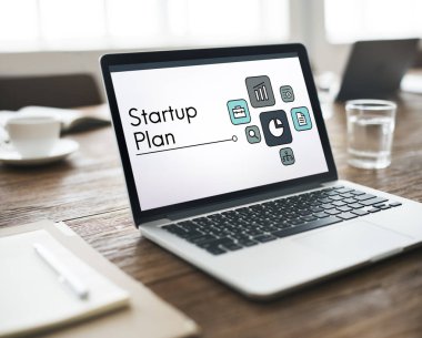 Dizüstü grafik ile işyerinde