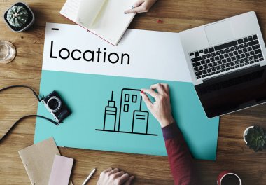 Yaratıcı insanlar masada çalışma