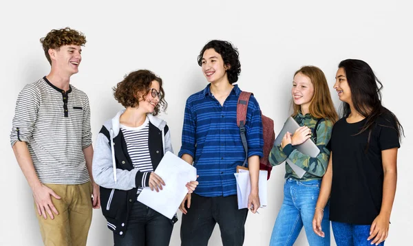 Diverse Students Together in the Studio — Stock Photo, Image
