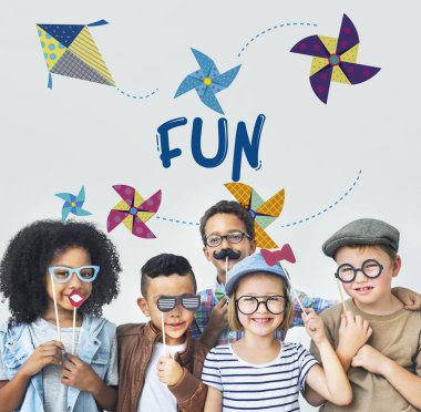 Neşeli Çocuklar eğlenin