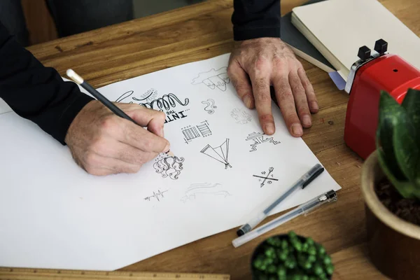 Hands working on banner — Stock Photo, Image