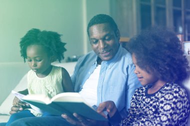 babası kızı ile vakit