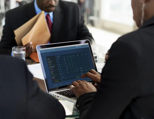 Business People discussing and working — Stock Photo, Image