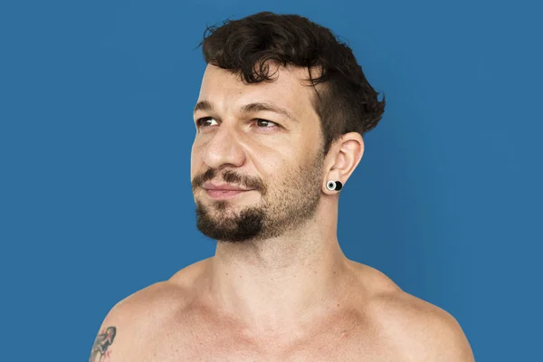 Mladý muž s tetováním — Stock fotografie