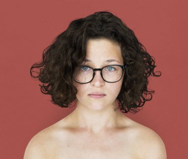 kadın çıplak omuz ile 