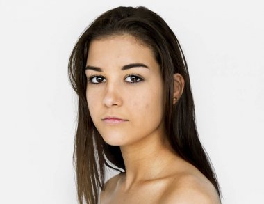 Kadın bakan yüzü ile