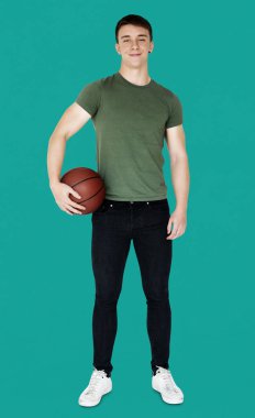 adam tutarak basketbol 