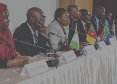 Konferans Uluslararası insanlar