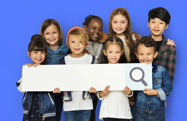 Children holding search bar frame — Stock Photo, Image