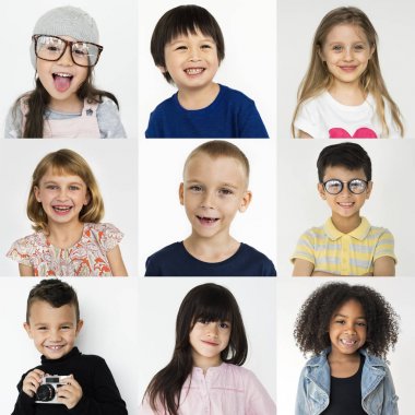 Çeşitlilik neşeli çocuklar kümesi