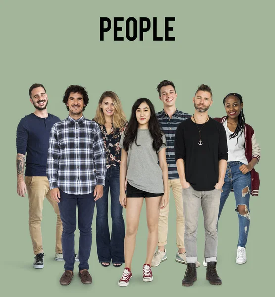 多様性のある人々のグループ — ストック写真