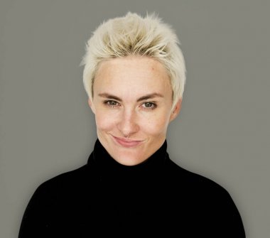 stüdyoda kadın portresi