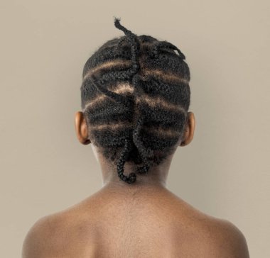 Saç modeli ile Afrikalı Çocuk