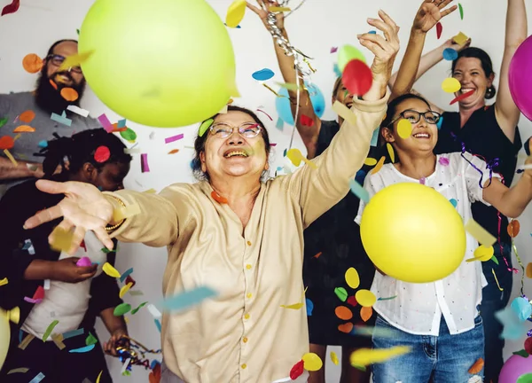 Diverse groep van mensen samen — Stockfoto