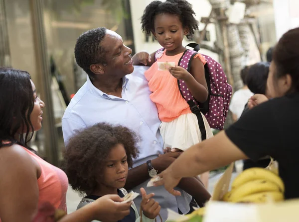 Family spending time together — Stock Photo, Image