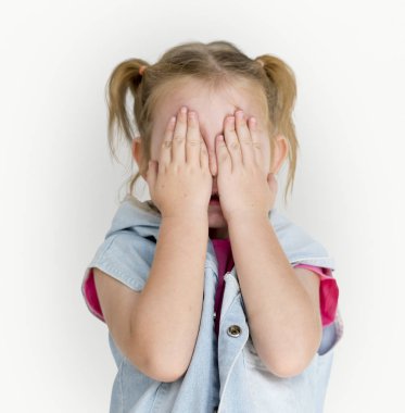 küçük kız kapsayan yüz