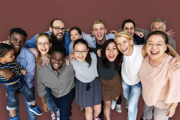 Gruppo di Persone Diverse Insieme — Foto Stock