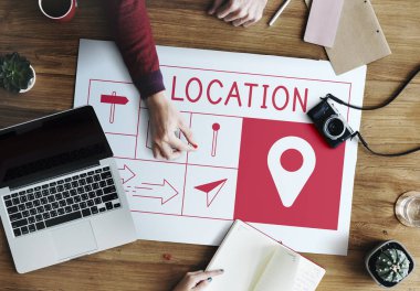 Yaratıcı insanlar masada çalışma