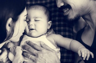 Baba ve anne çocuk bakımı